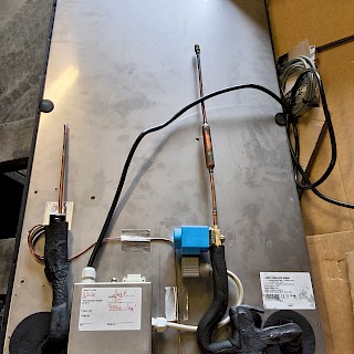 KYLMÄLEVY JH2100 k/w ZE CN 3/1