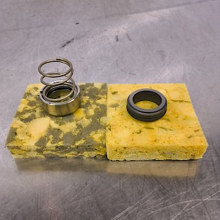 TARTEK LIUKURENGASTIIVISTE NT 27/40