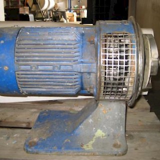 RST Keskipakoispumppu