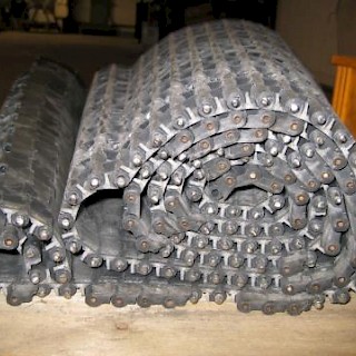 Metalli/kumimatot