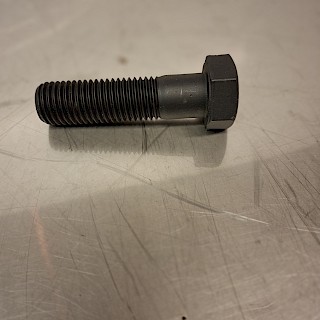 Kuusioruuvi M24 x 90