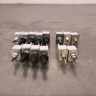 Katkaisija APEM VIPUYTHIN / 11930