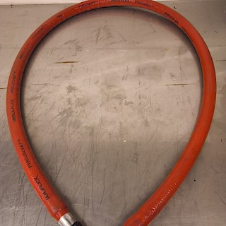 Hydrauli letku liitimillä Insuflex Pyrojacket 38 Suoja