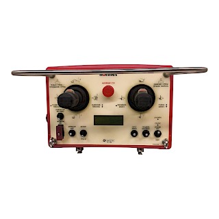 CAVOTEC MC-3 RADIOKAUKO-OHJAUSJÄRJESTELMÄ TÄYDELLINEN